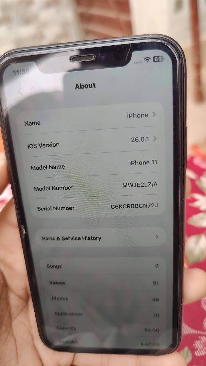 Apple iPhone 11 3
