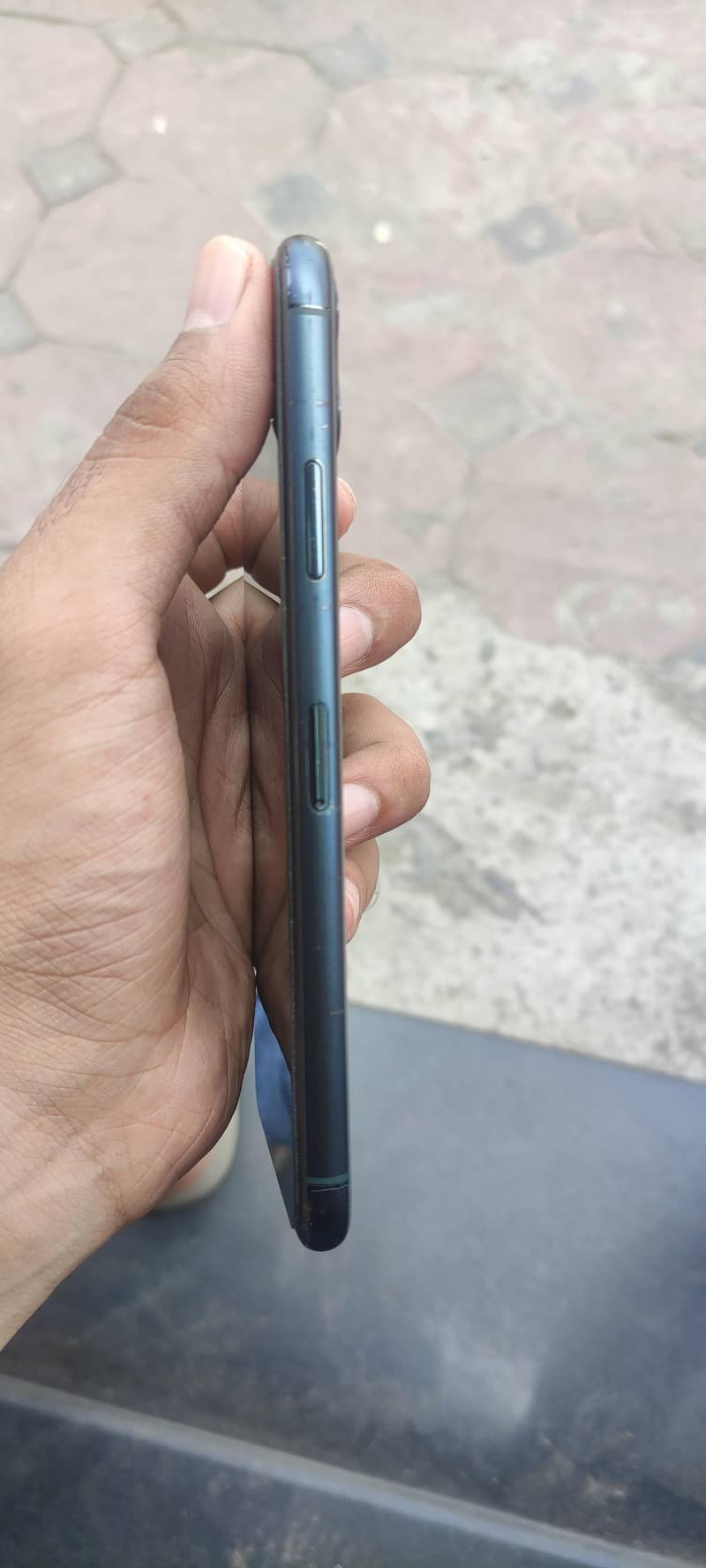 Apple iPhone 11 Pro Max 2