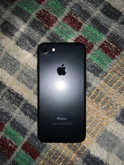 Apple iPhone 7