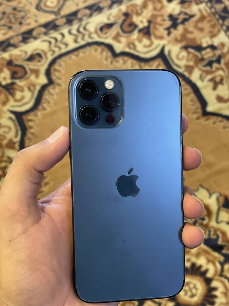 Apple iPhone 12 Pro 2