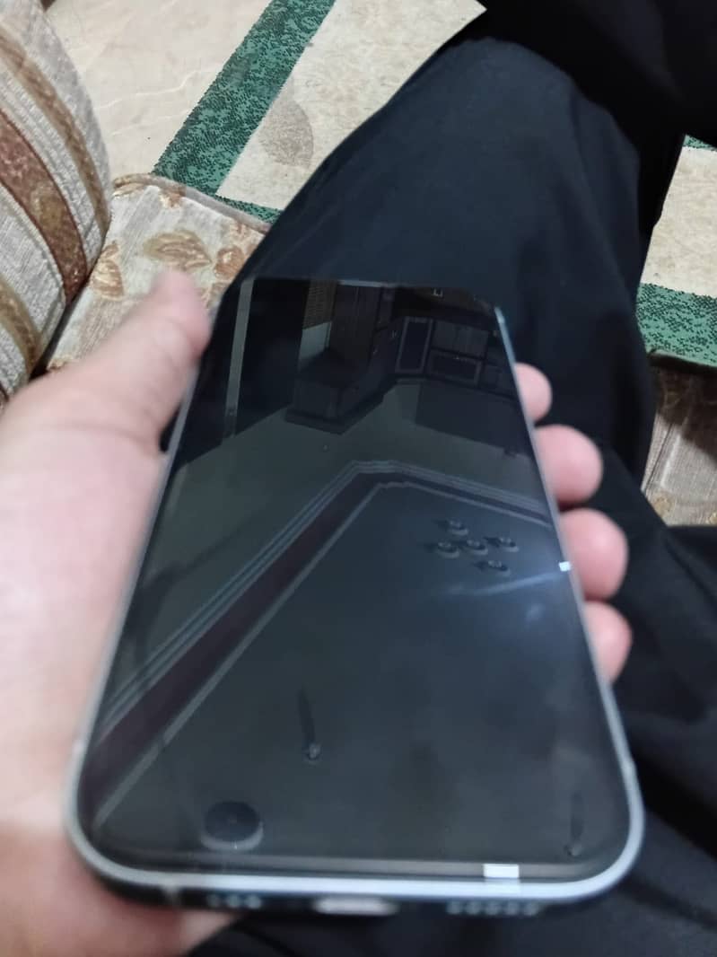 Apple iPhone 15 3