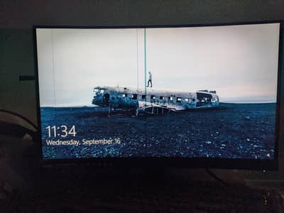 MSI 241c curved led 144 hz 24 inches