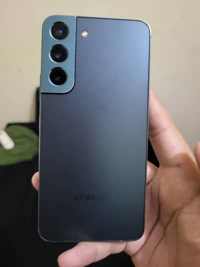 SAMSUNG S22 | 8 / 128 GB | Fresh Condition