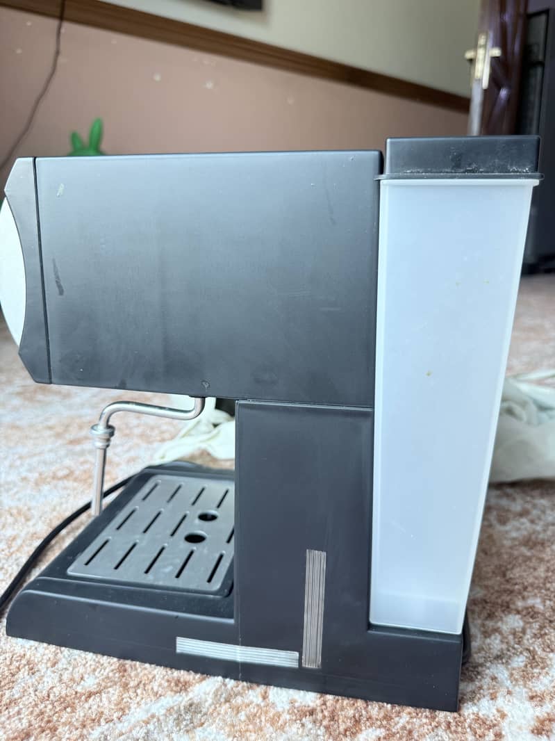 Coffee machine 6