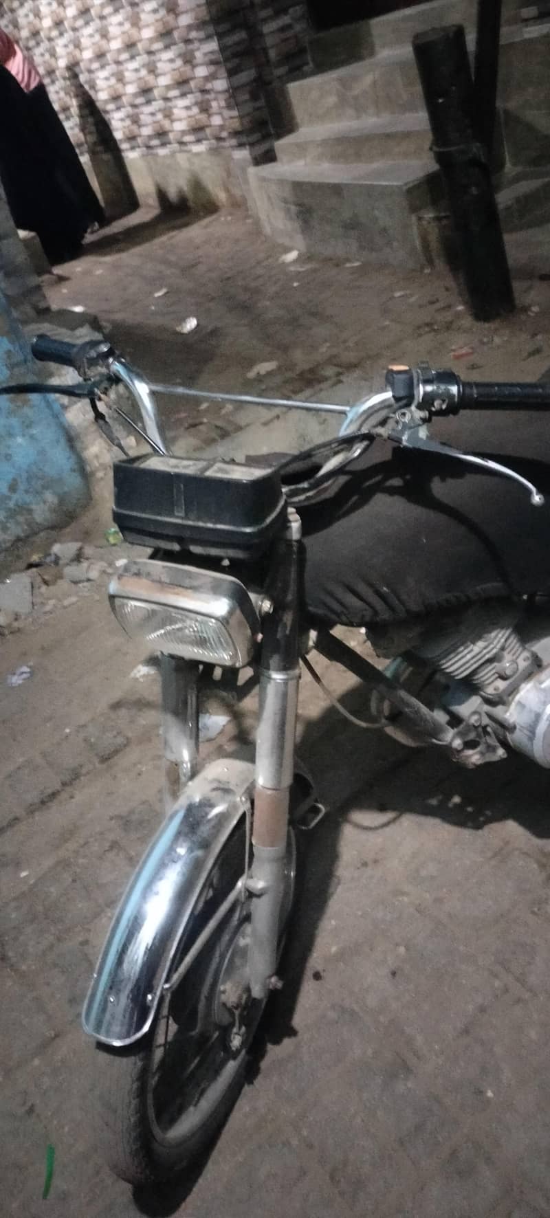 unique 125 0