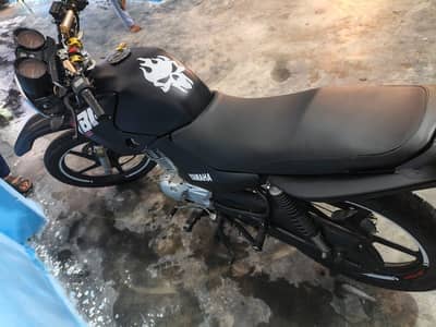 YBG yahama black color