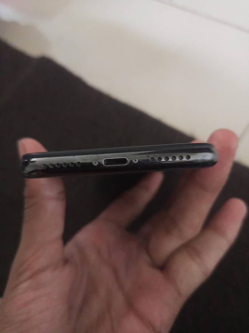 Apple iPhone X 2