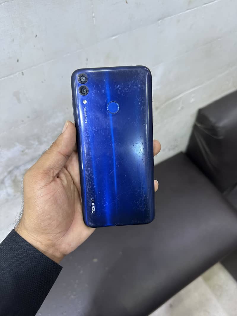 Honor 8C 7