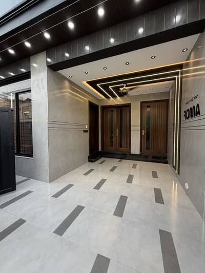 5 Marla Modern House For Sale In B-Block Central Park Housing Scheme Lahore Ferozepur Road