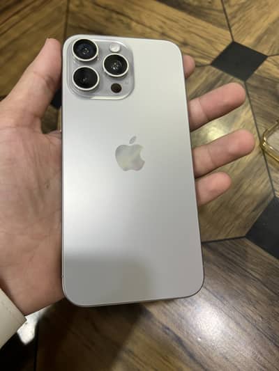 Apple iPhone 15 Pro Max