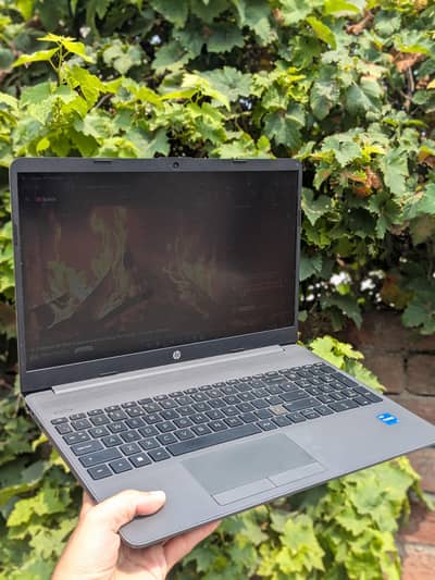 HP 250  i5 12gen G9 Notebook