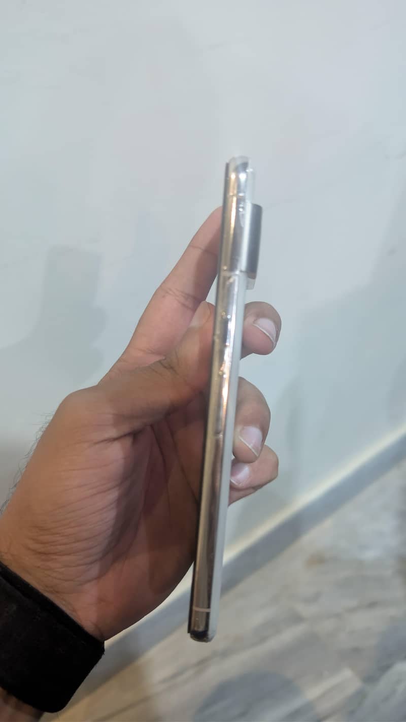 Google Pixel 8 Pro 3