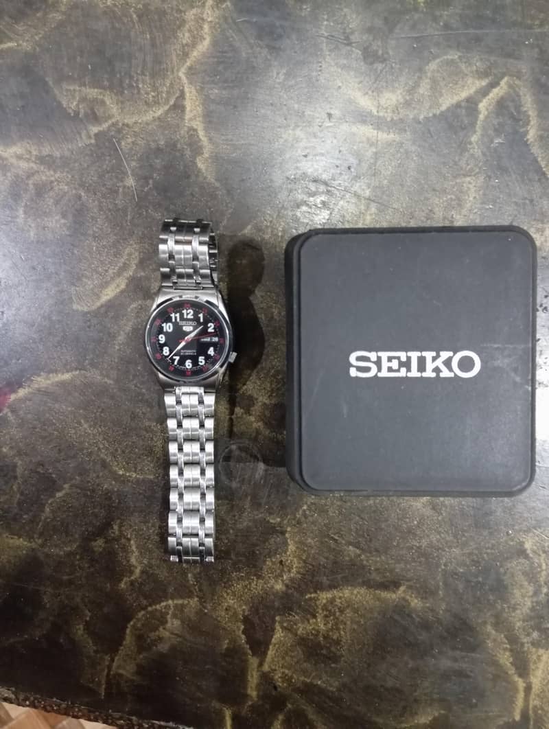Seiko 5 automatic 1