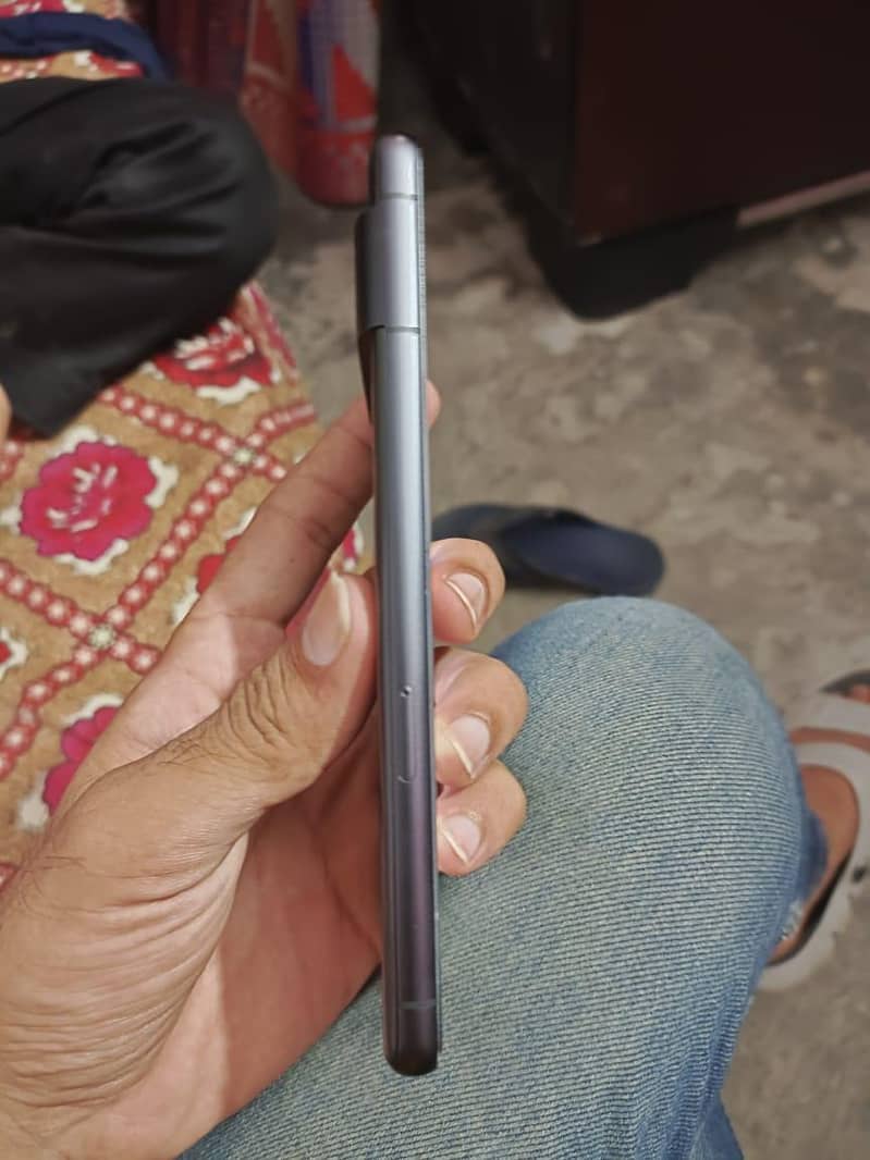 Google pixel 7 4