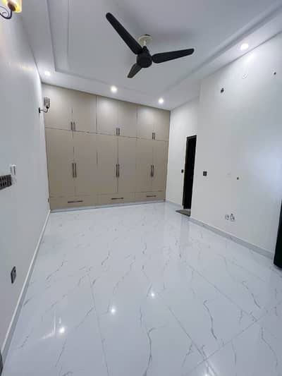 5.75 Marla Brand New House Avilable For Sale