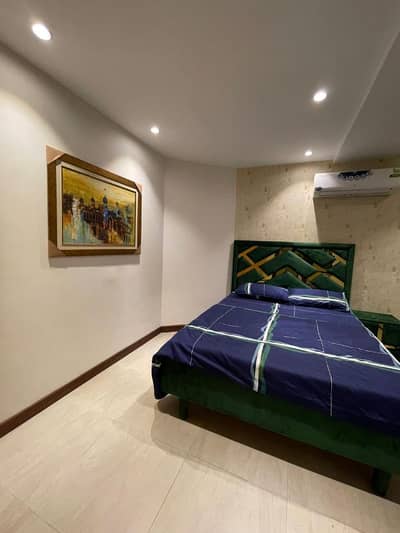 Facing Eiffel Tower Hot location ultra Luxuroy Dubble Bed furnished Apartment Avilable For Sale