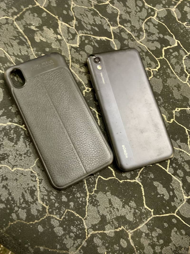 Honor 8S 1