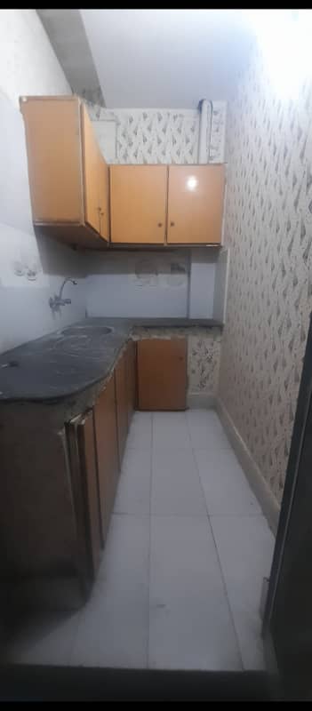 3 MARLA 2ND FLOOR UPPER PORTION FOR GIRVI IN GOSHA E AHBAB PHASE 3 NEAR ANWAR MARKET MANDI STOP MULTAN ROAD LHR