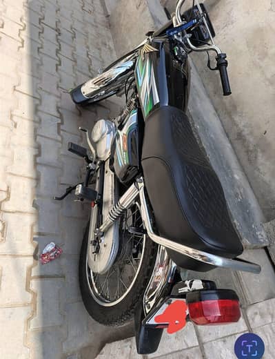 Honda 125 Black Colour 22/23 Model