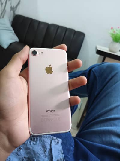 Apple iPhone 7
