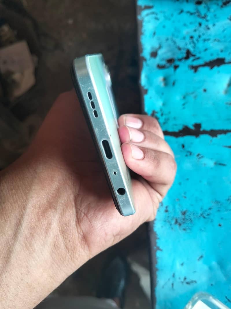 oppof21pro5g 1