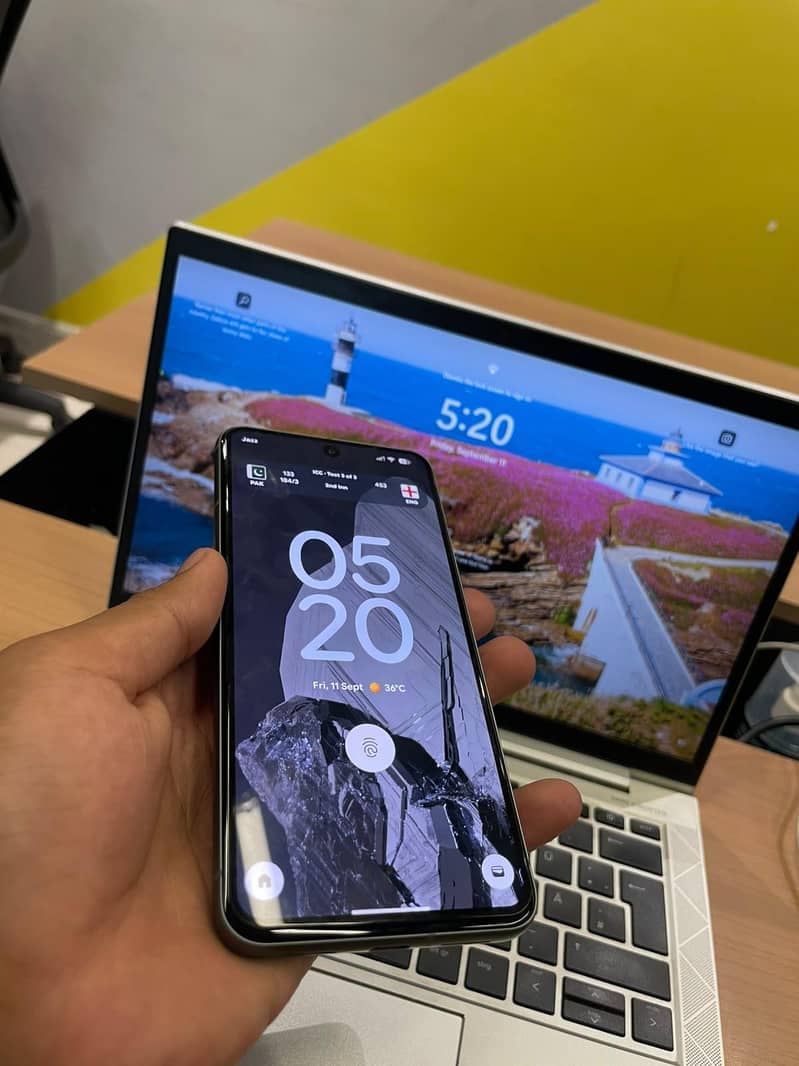 Google Pixel 8 Pro 5