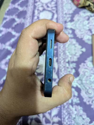 Samsung Mobile A06