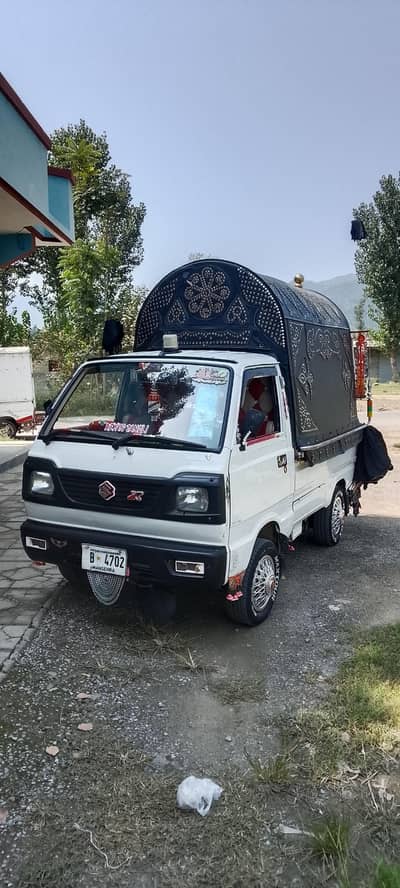 Suzuki Ravi 2011