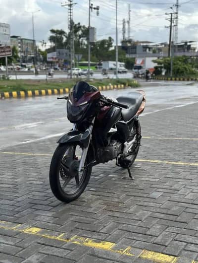 Honda CB 150 F