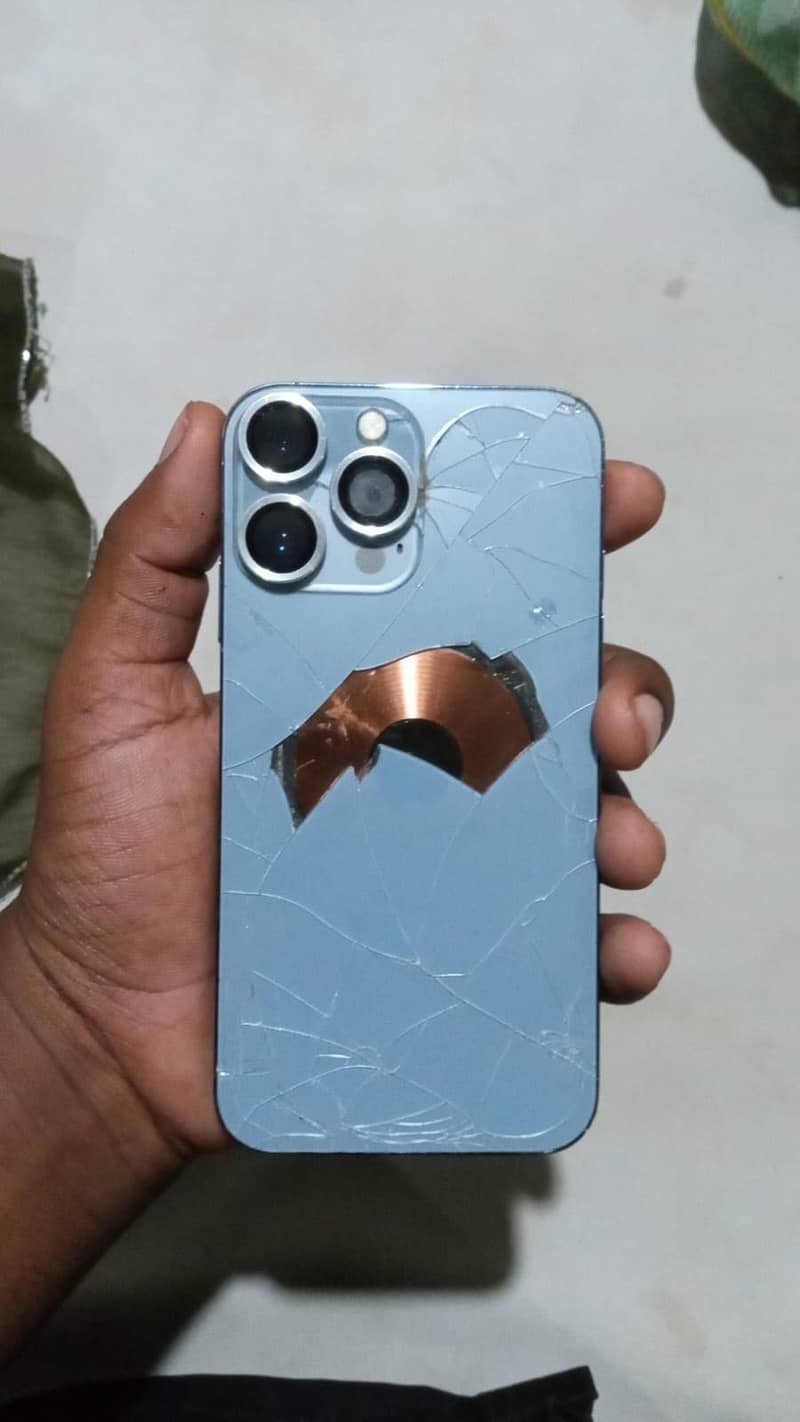 Apple iPhone XR 0