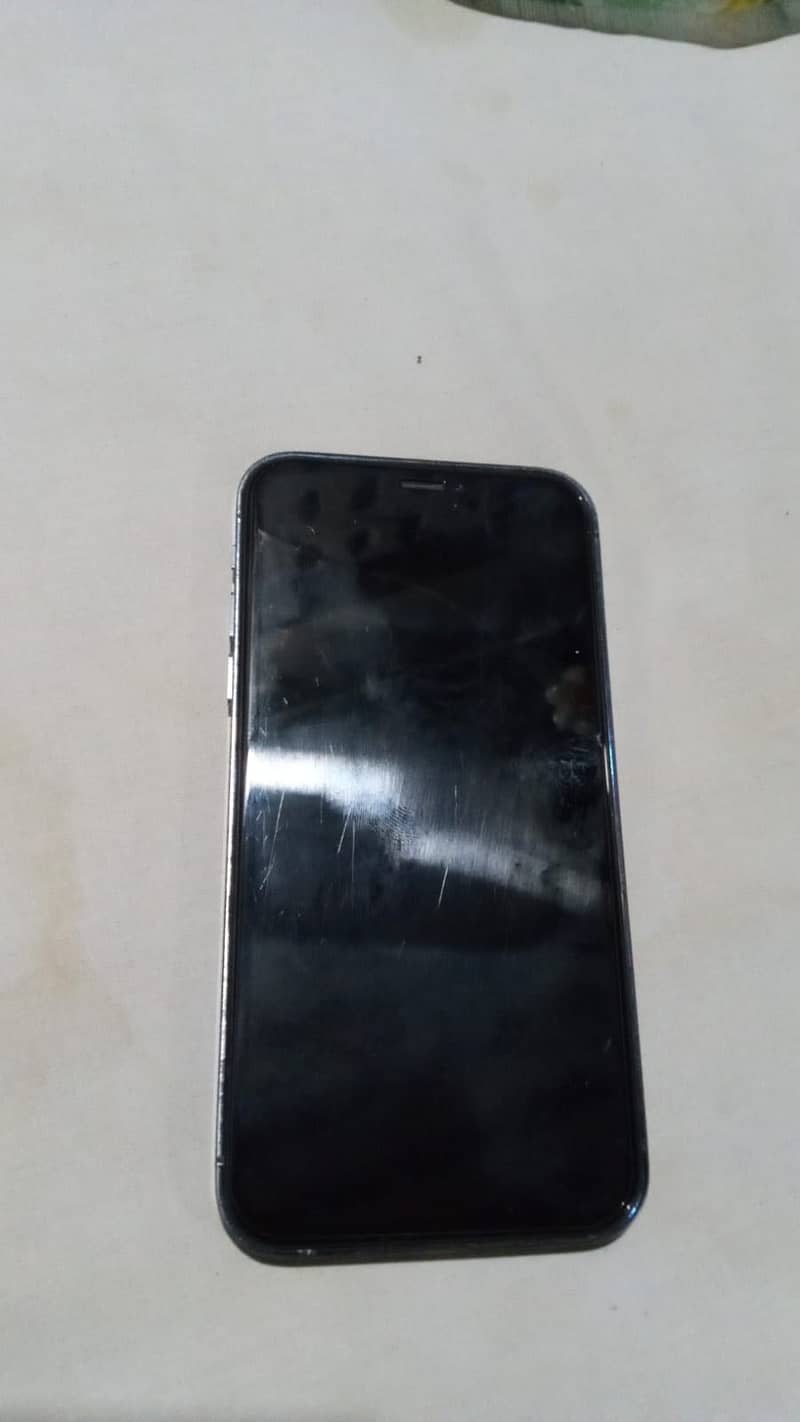 Apple iPhone XR 3