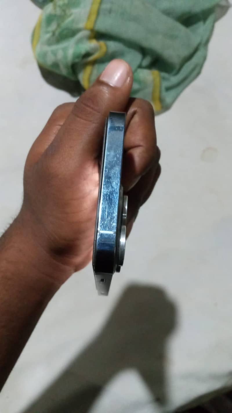 Apple iPhone XR 5