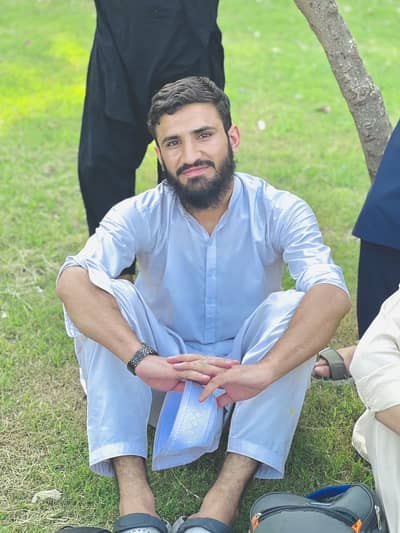 Mustansir khan
