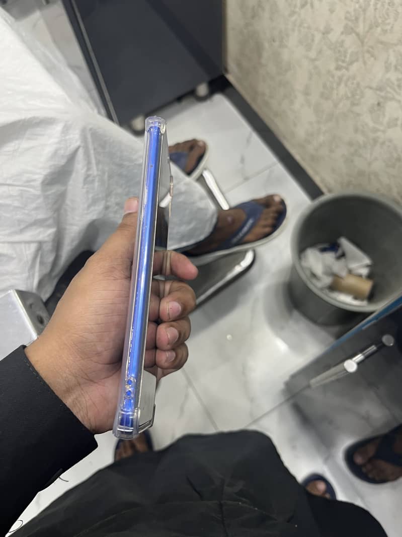 Realme 9 4