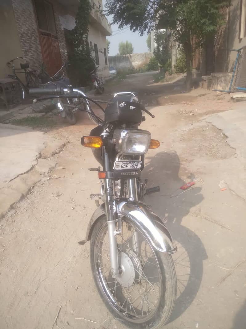 Honda CD 70 2