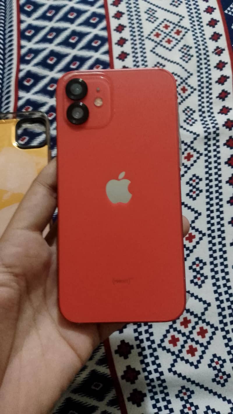 Apple iPhone 12 2