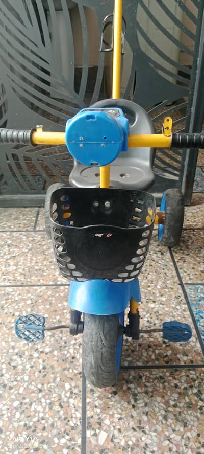 tricycle 4 sale