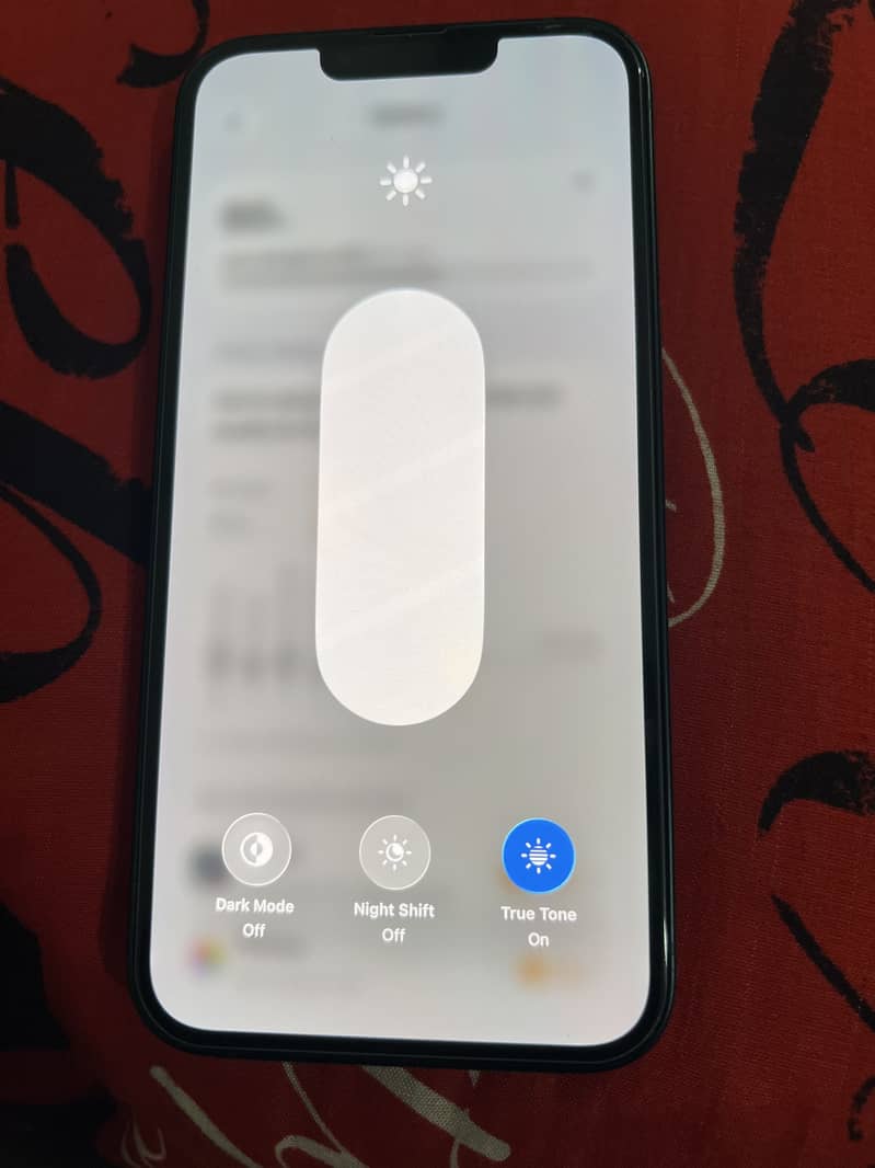 Apple iPhone 13 6