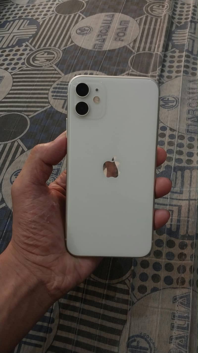 Apple iPhone 11 6