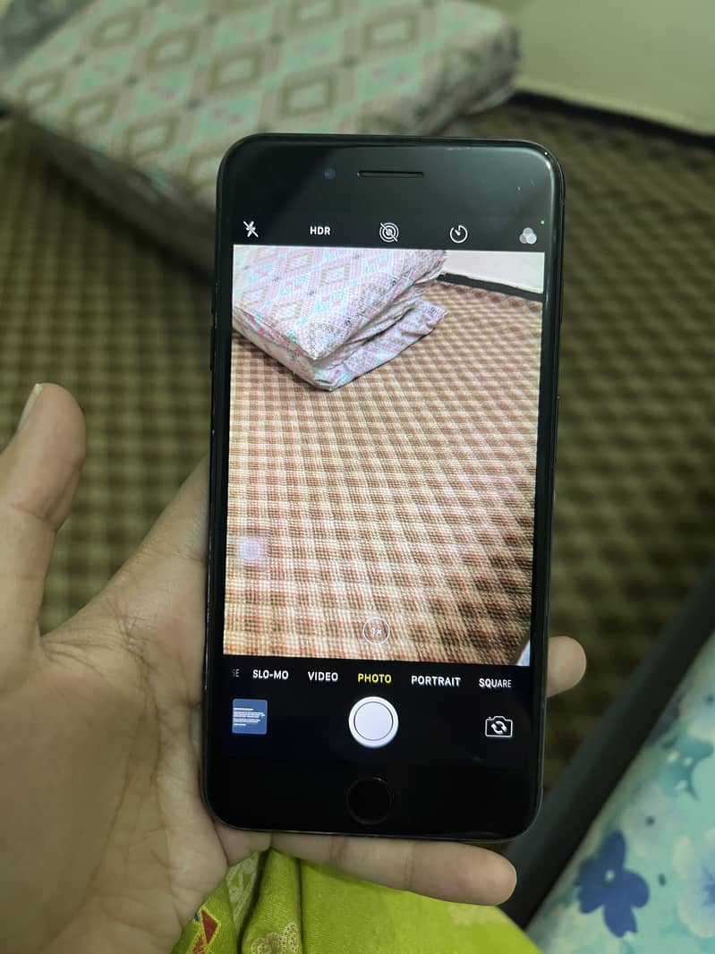 Apple iPhone 7 Plus 4