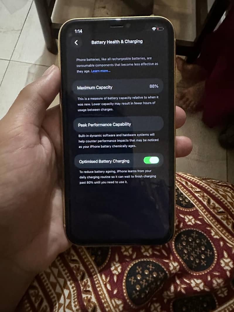 Apple iPhone 11 7