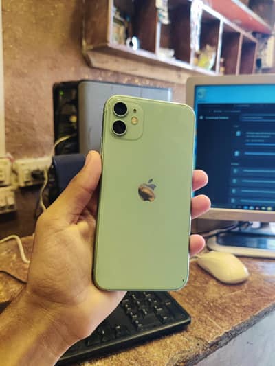 Apple iPhone 11