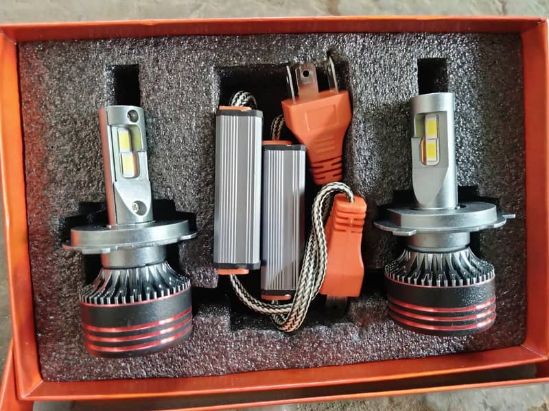 LED light M8 pro 3