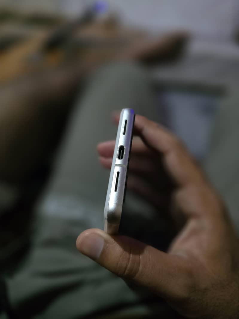 Google Pixel 7 2