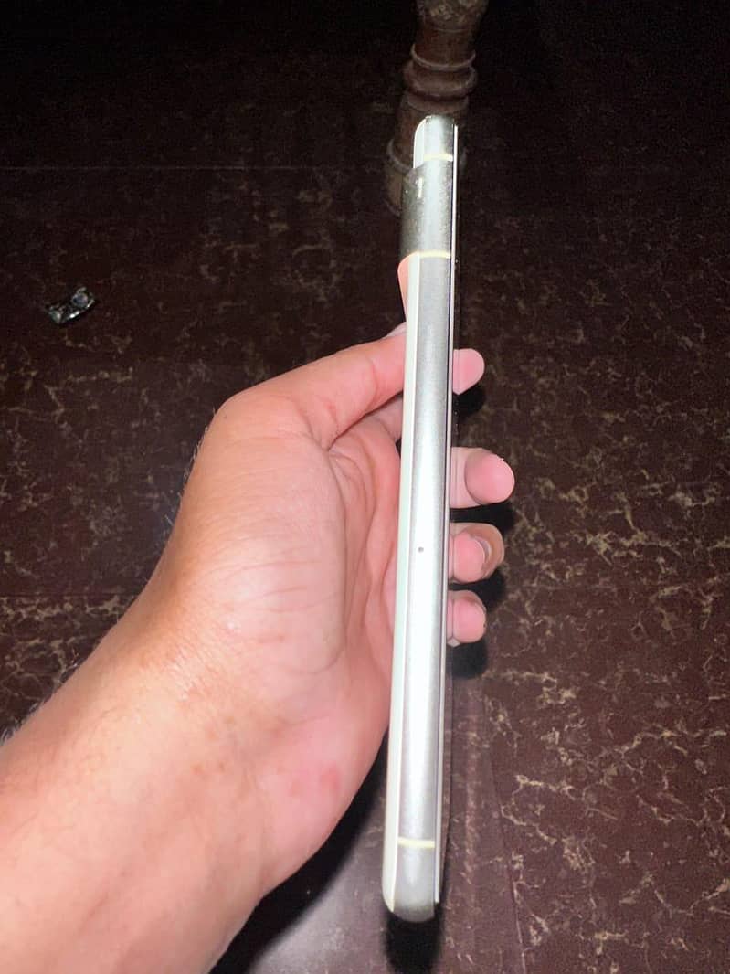 Google Pixel 7 5
