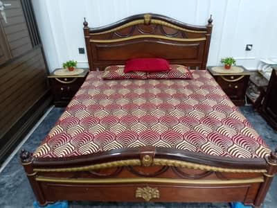 Bed, Dressing Table, Show case