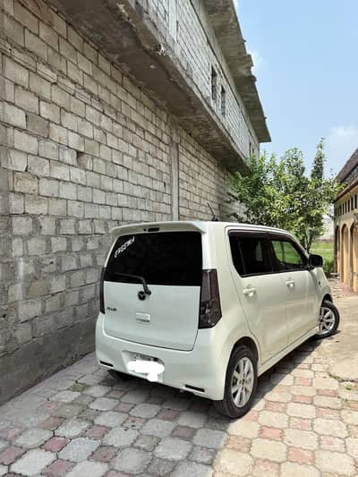 Mazda Flair 2015