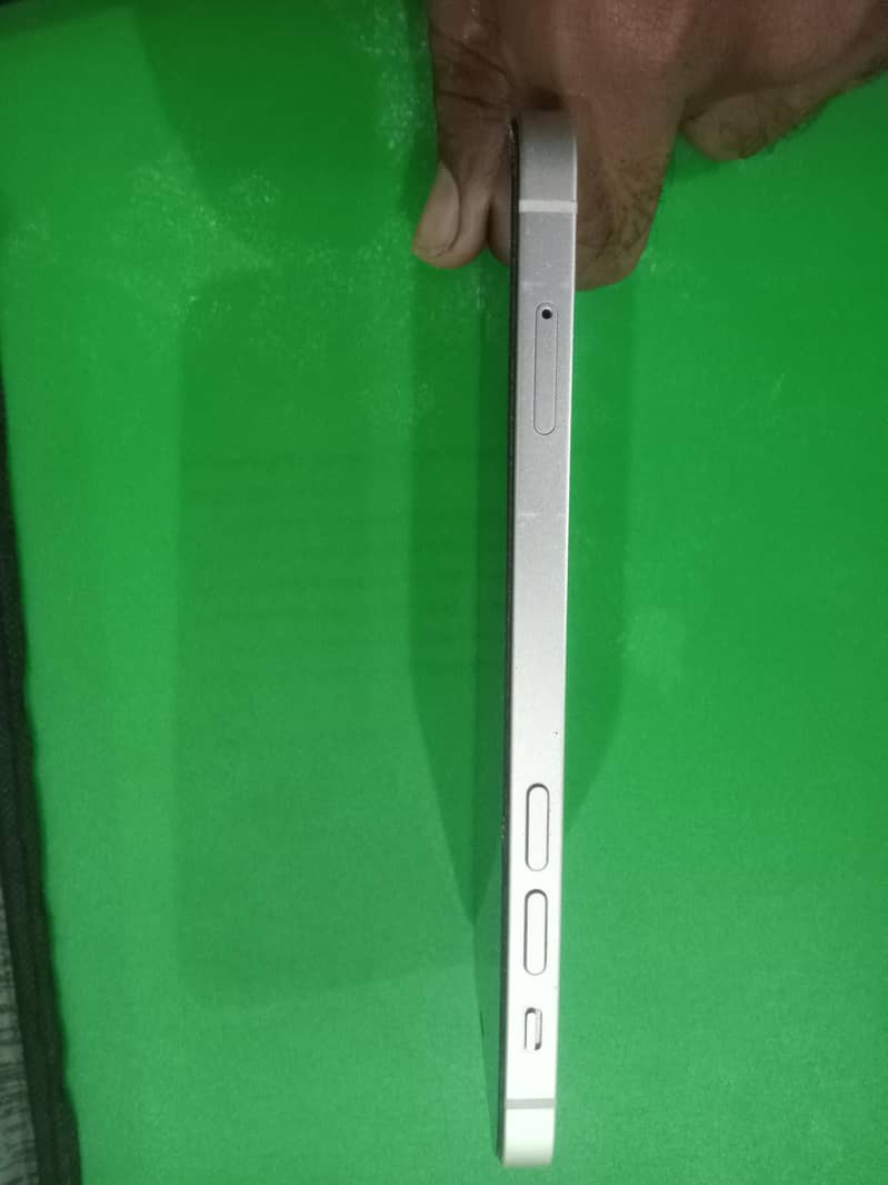Apple iPhone 12 mini 5