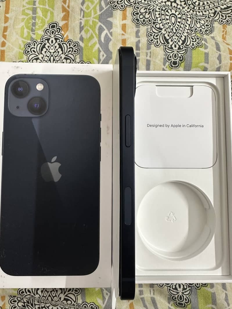 Apple iPhone 13 1