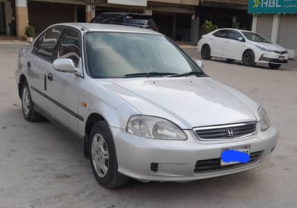 Honda Civic EXi 2001